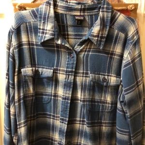 Patagonia Women’s Flannel top